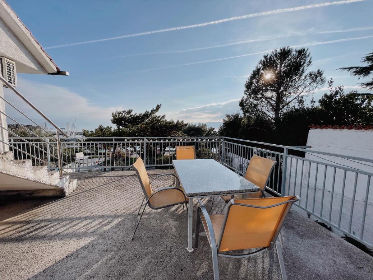 Apartments Zoricic Novi Vinodolski Kültér fotó